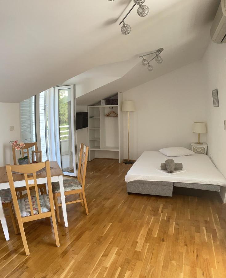 Villa Viden Apartments Tučepi Esterno foto