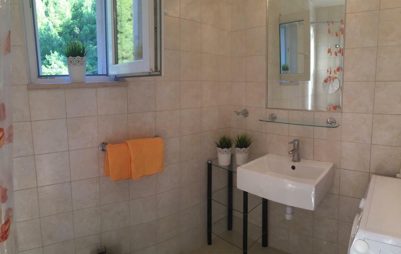 Villa Viden Apartments Tučepi Esterno foto