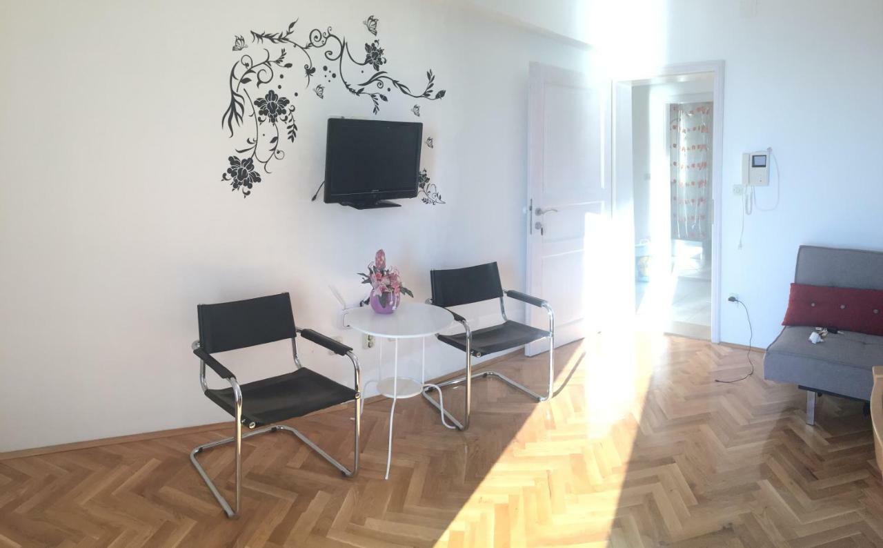 Villa Viden Apartments Tučepi Esterno foto
